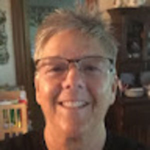 Meet your Posher, Carla